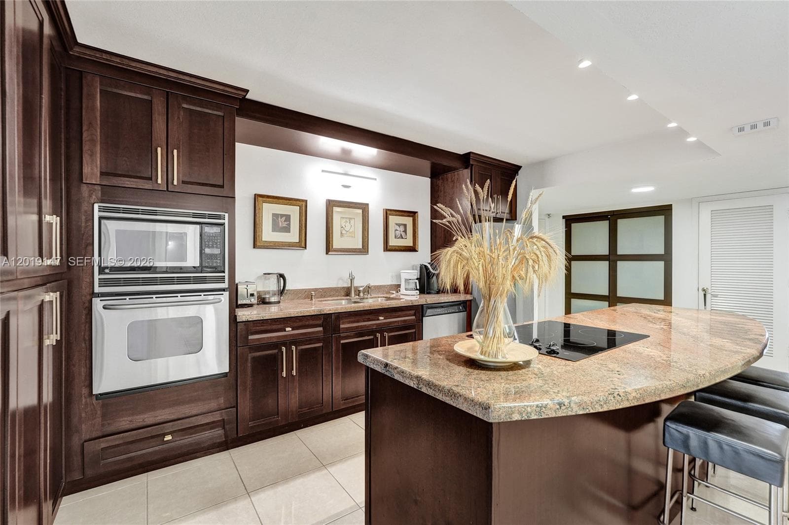5420 N Ocean Dr 2201 photo 12