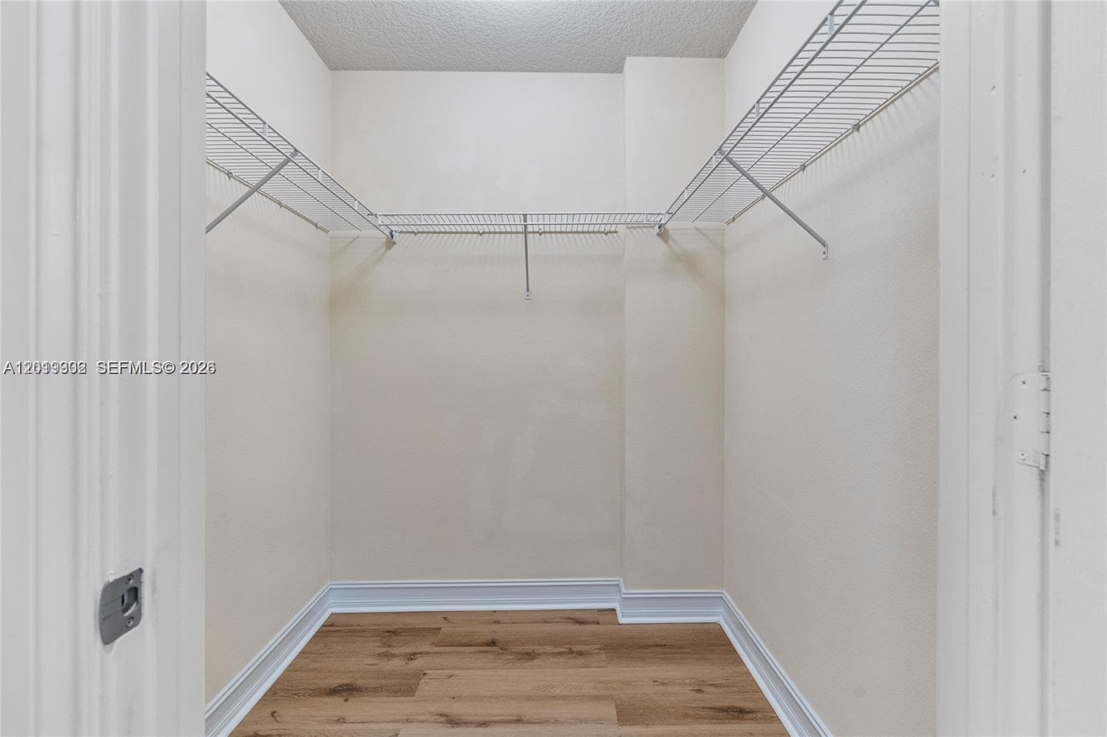 3001 NE 185th St 219 photo 8