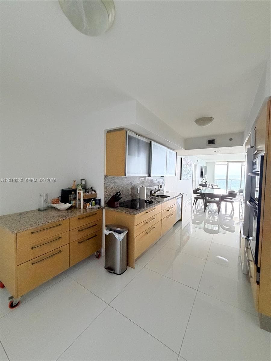 1800 S Ocean Dr 3002 photo 5