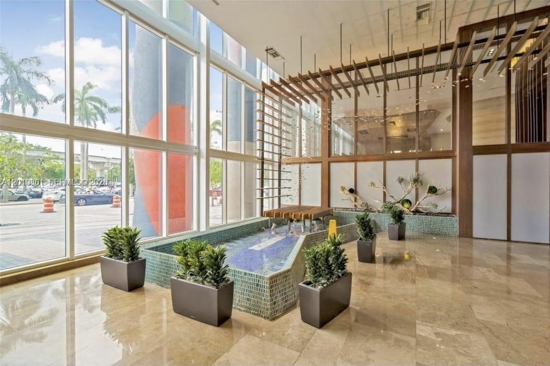 50 Biscayne Blvd 4106 photo 16