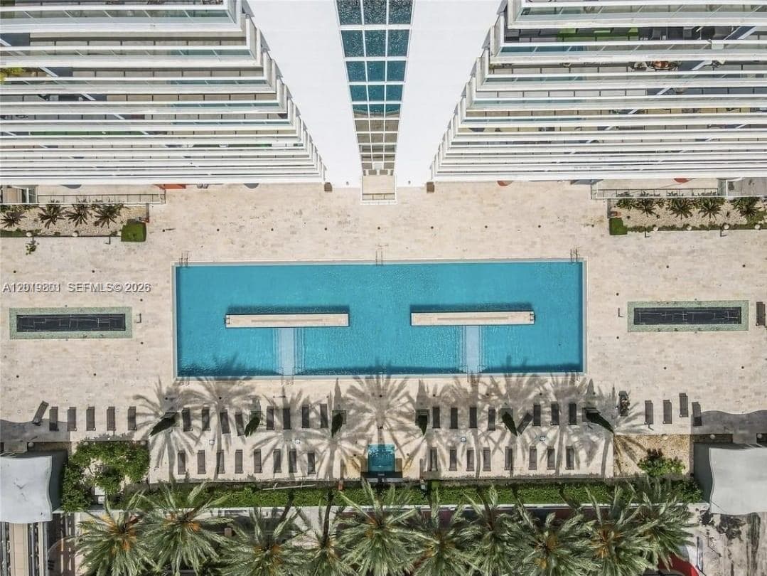 50 Biscayne Blvd 4106 photo 8