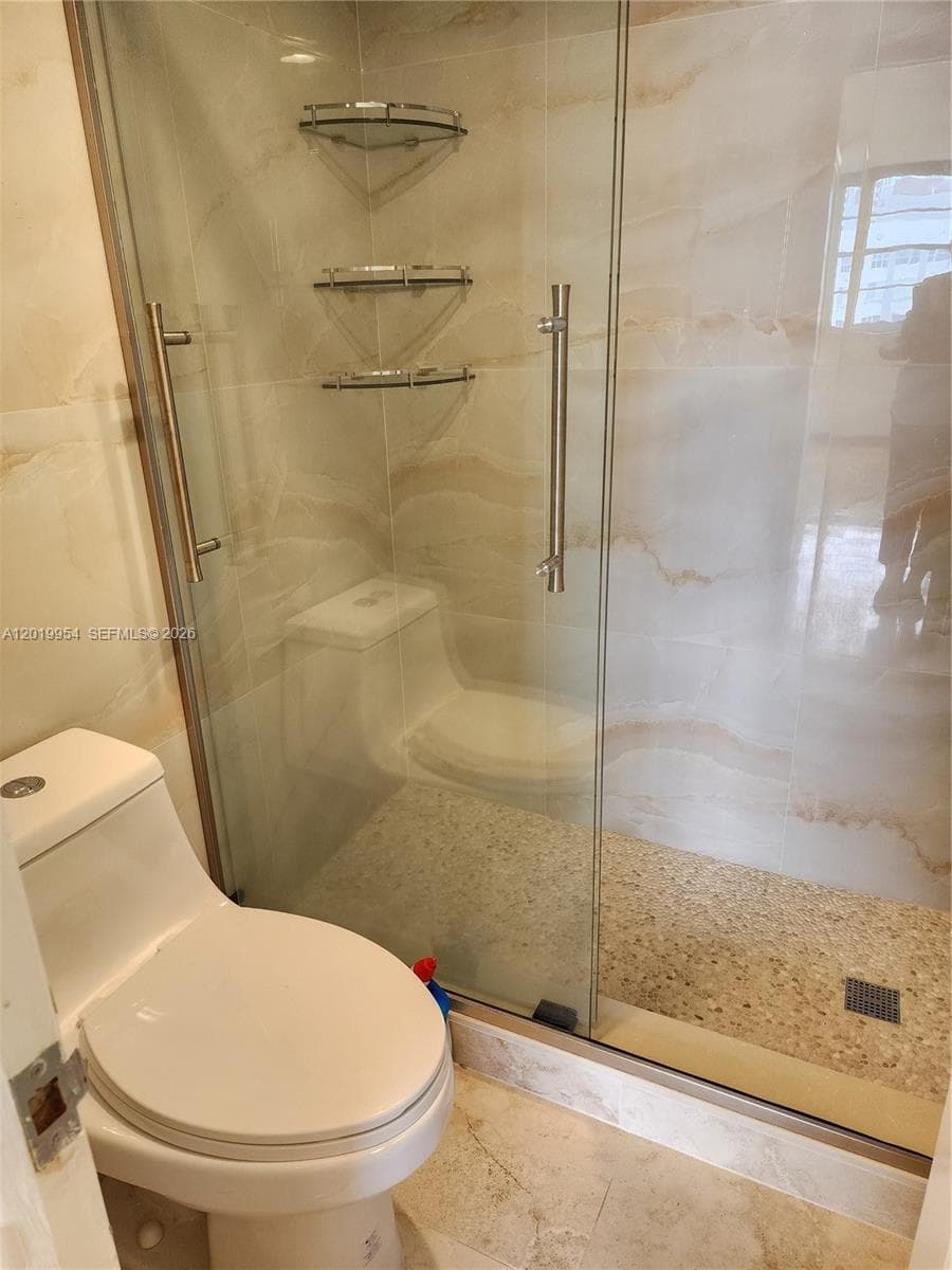 3161 S Ocean Dr 903 photo 15
