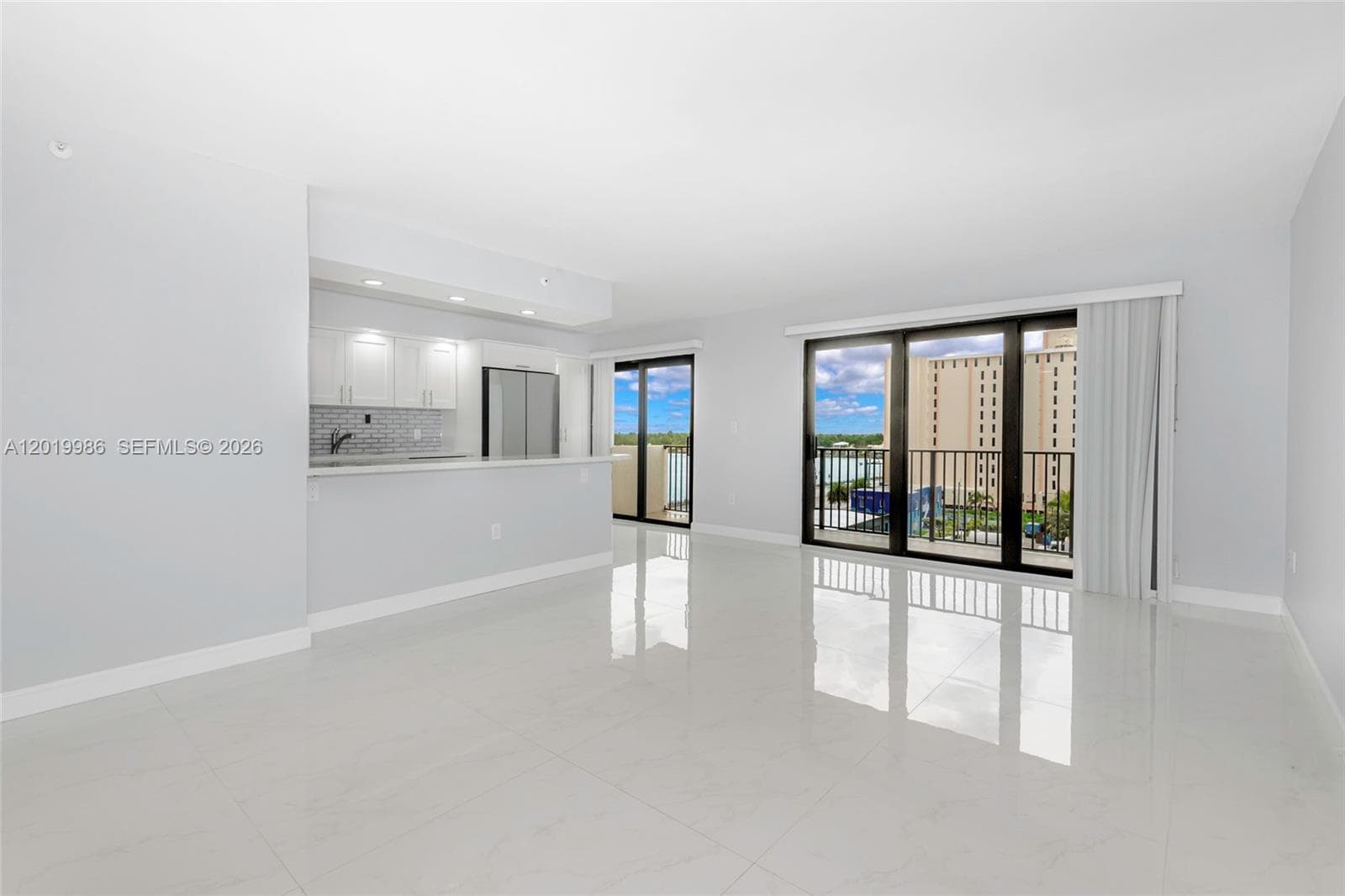 1201 S Ocean Dr 610N photo 6