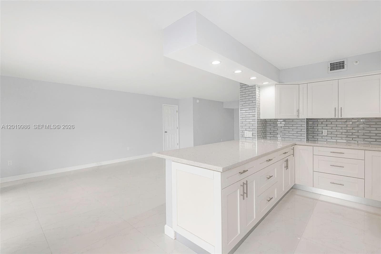 1201 S Ocean Dr 610N photo 13