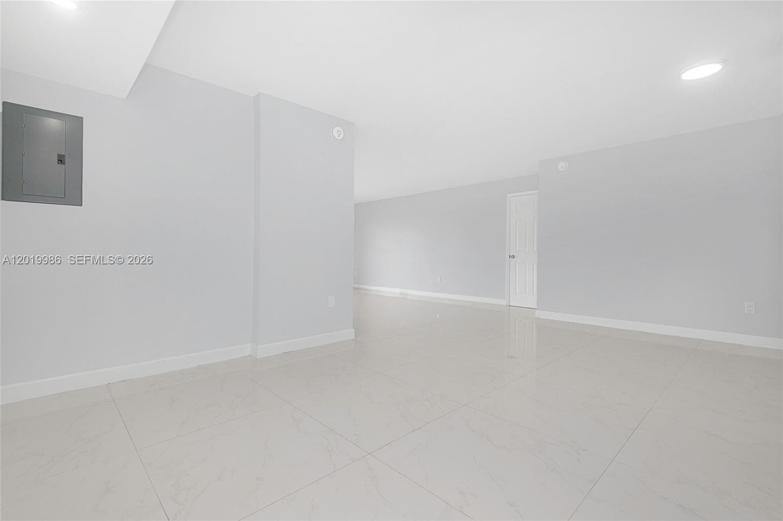 1201 S Ocean Dr 610N photo 4