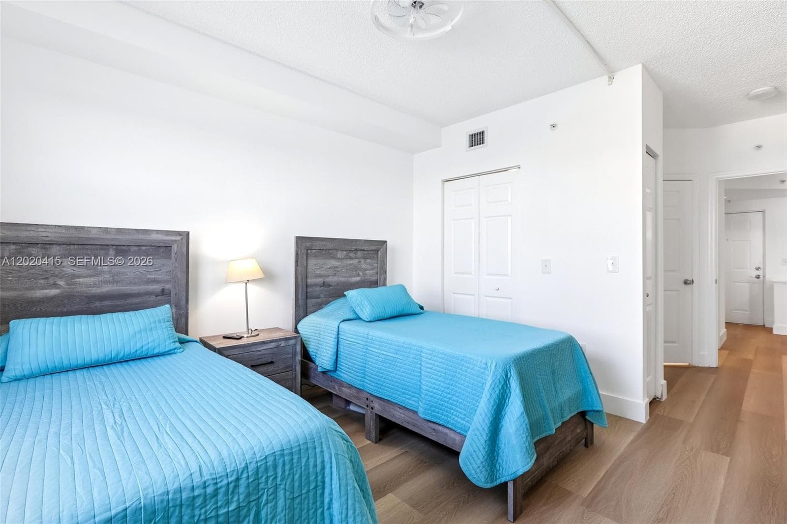 17150 N Bay Rd 2808 photo 14