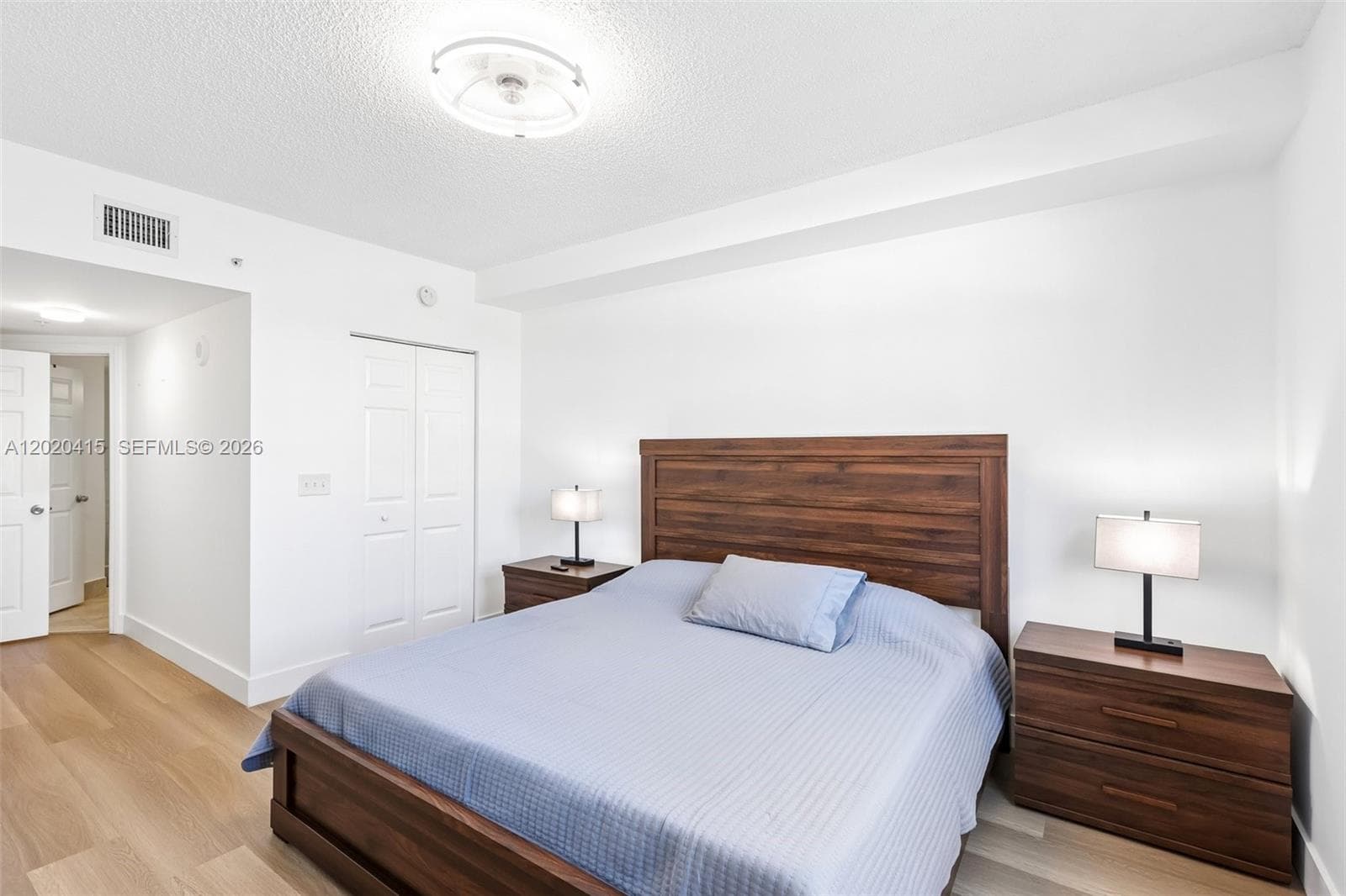 17150 N Bay Rd 2808 photo 19