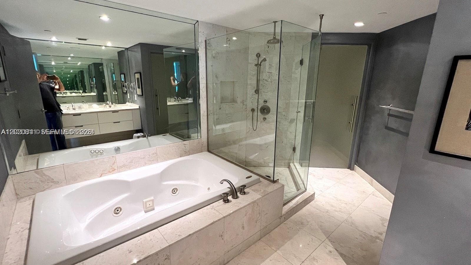 9401 Collins Ave 603 photo 9