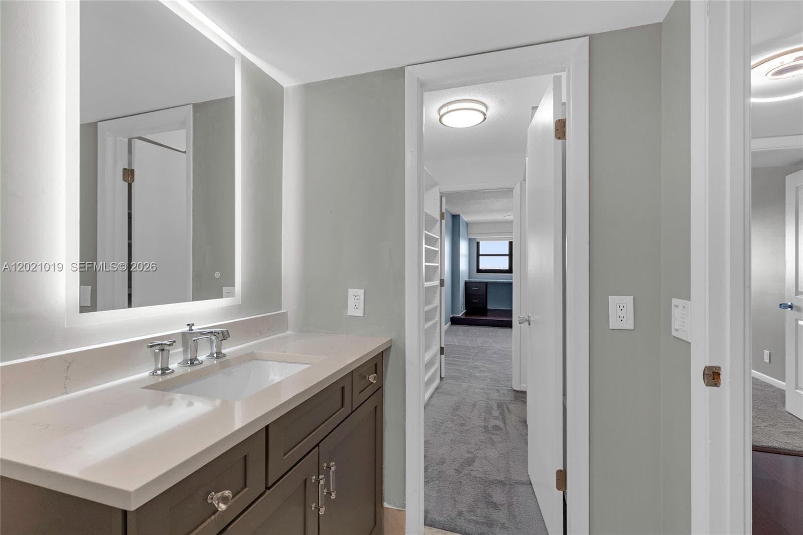 3200 N Port Royale Dr N 2103 photo 15