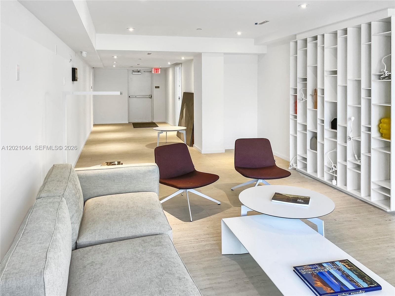 10250 Collins Avenue 408 photo 8