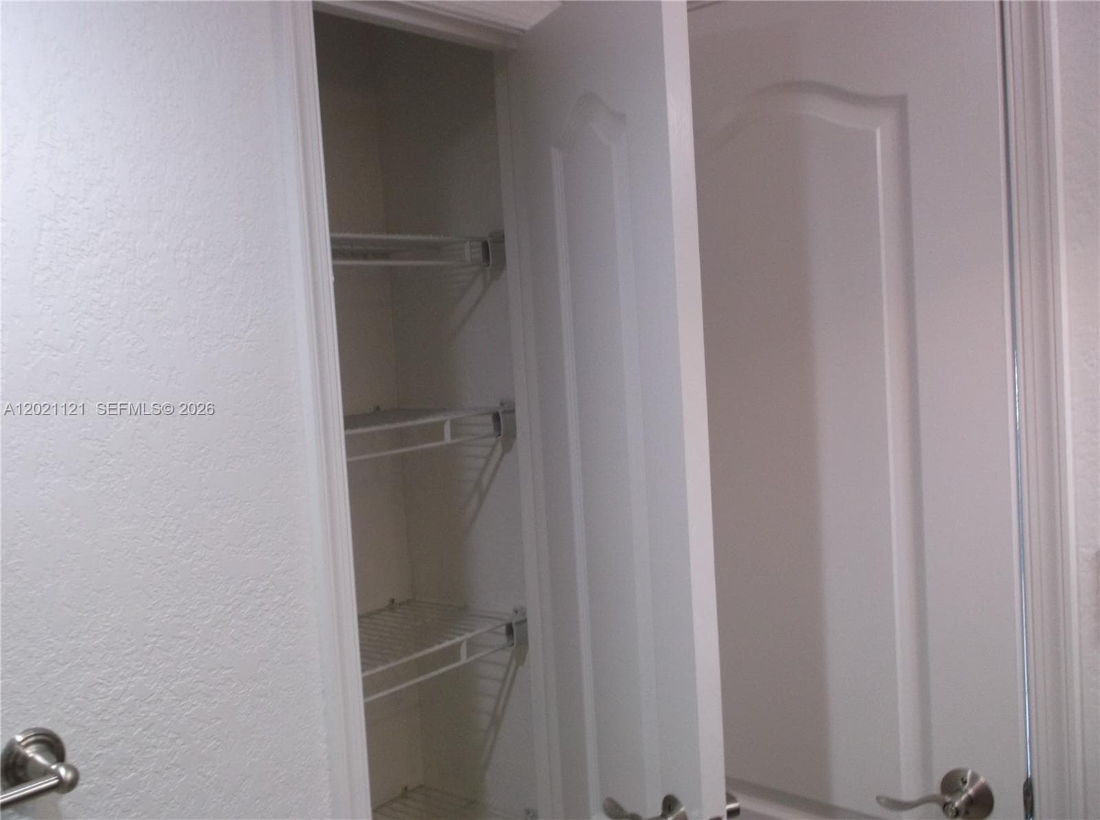 2900 NE 30th St H6 photo 9