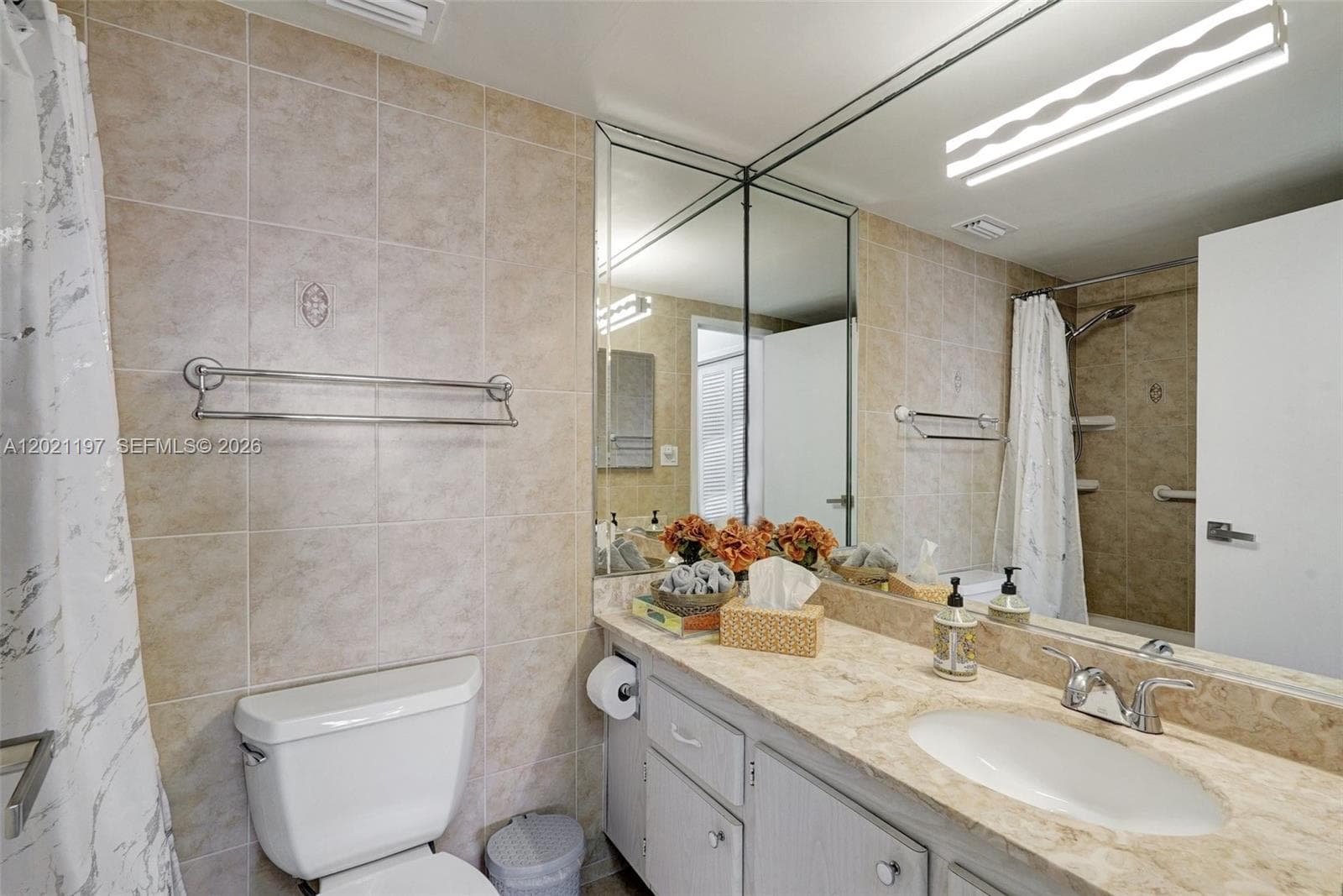 3725 S Ocean Dr 812 photo 18
