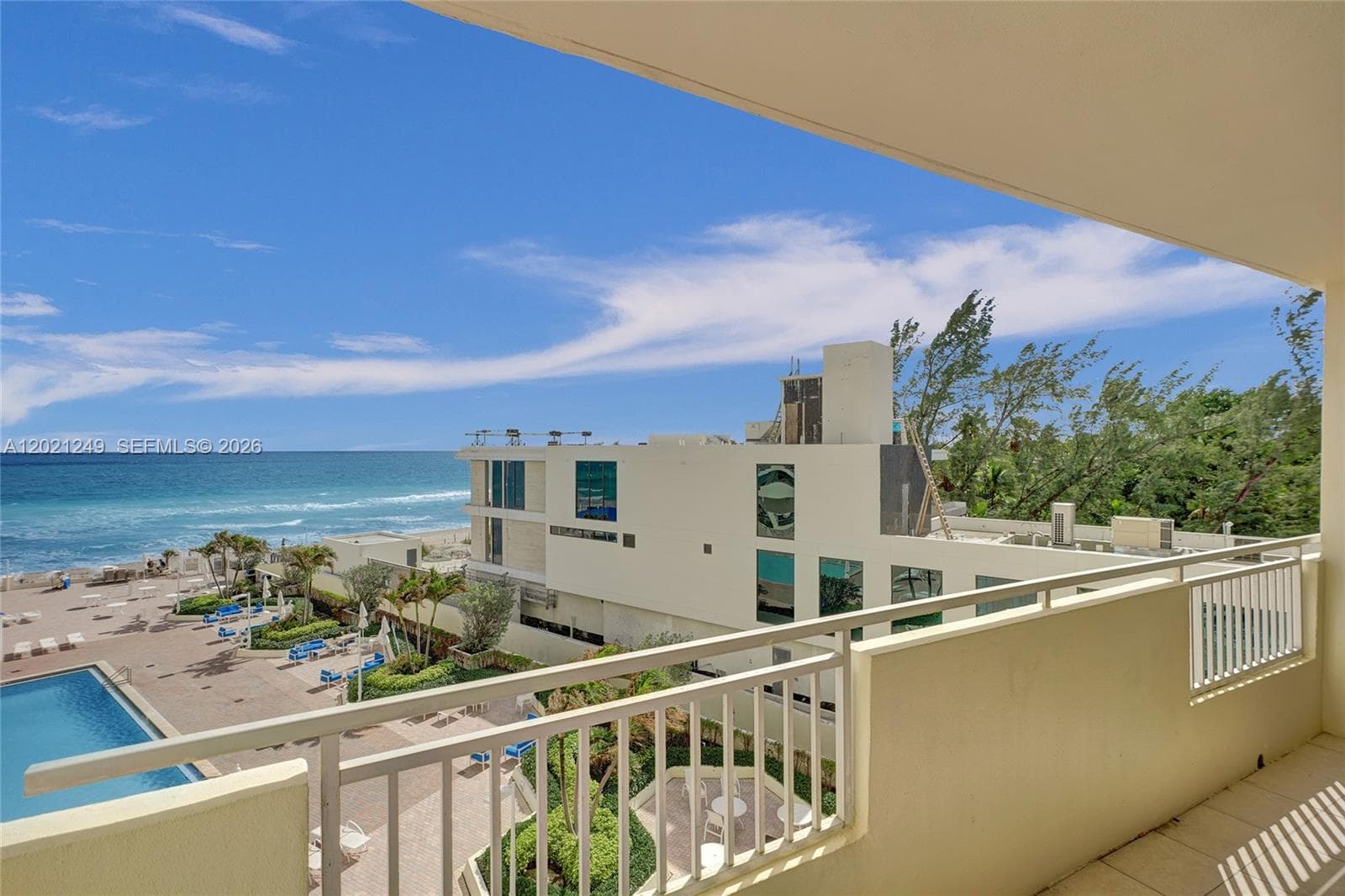 3180 S Ocean Dr 415 photo 10