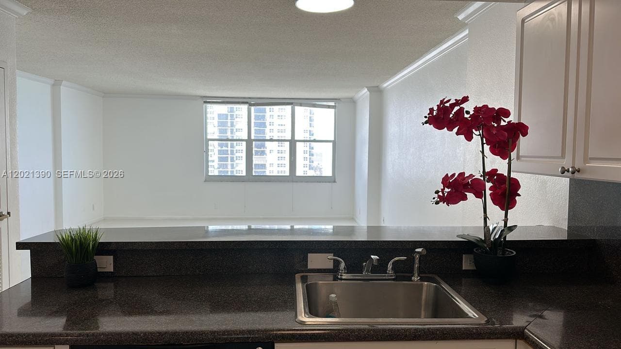 2501 S Ocean Dr 1603 photo 7