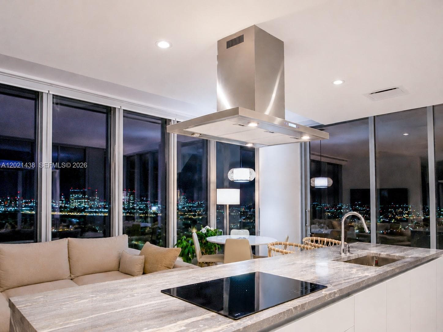700 NE 26th Ter 2105 photo 5