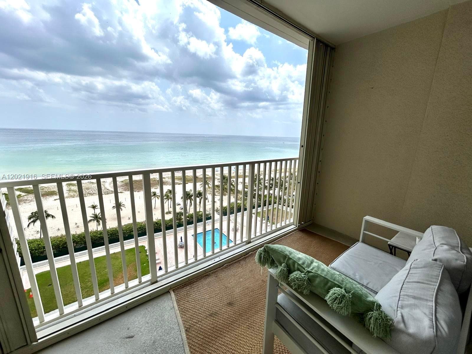 750 N Ocean Blvd 1106 photo 13
