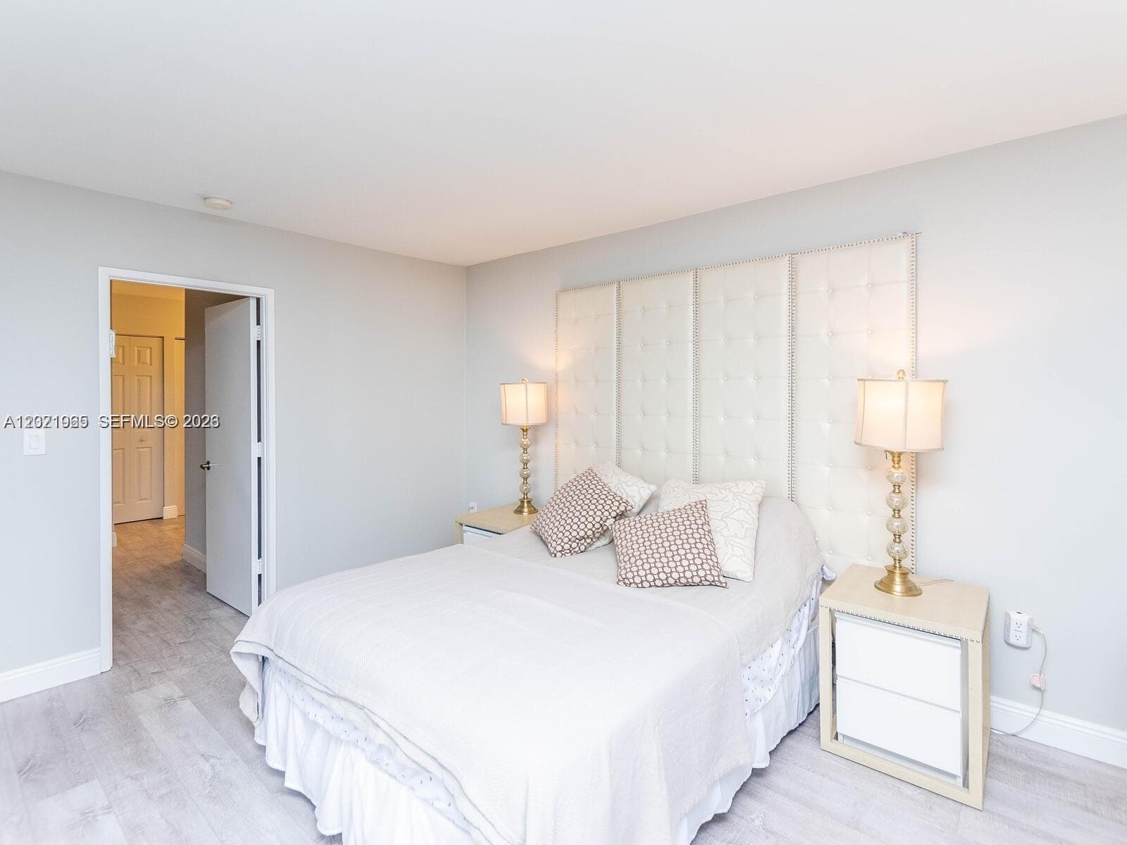 3701 N Country Club Dr 1002 photo 17