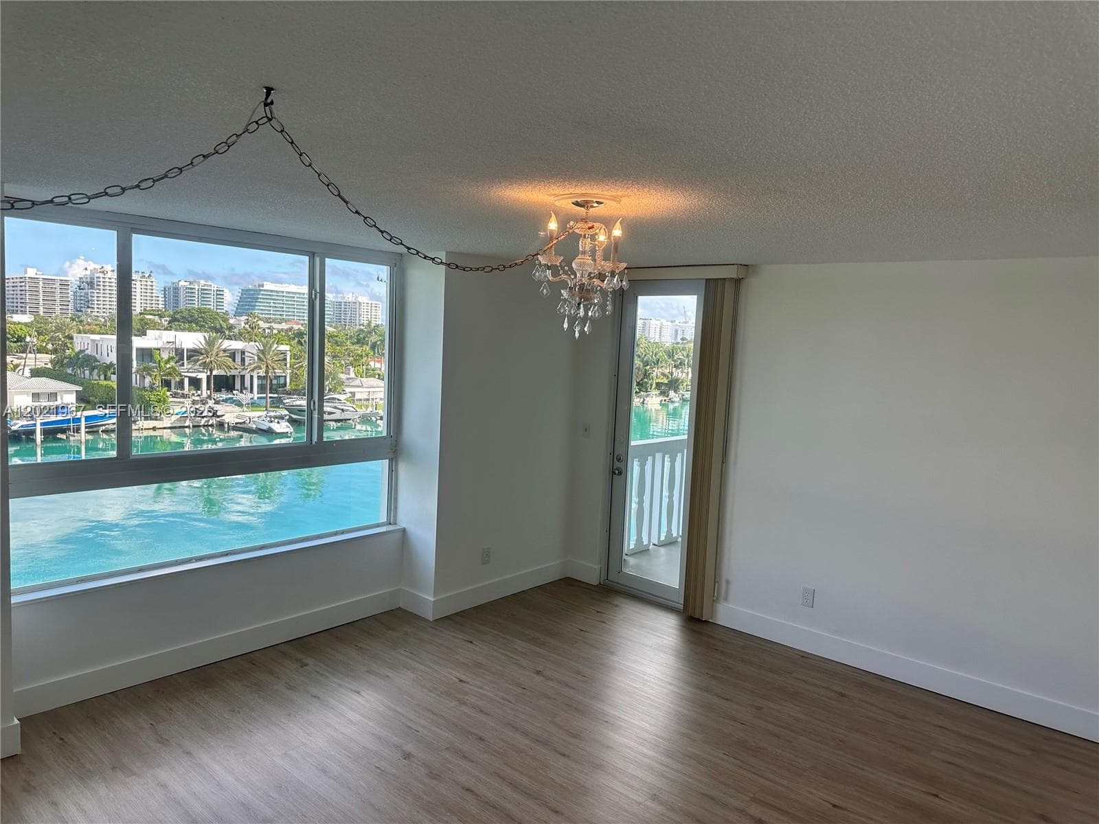 9501 E Bay Harbor Dr 5B photo 6