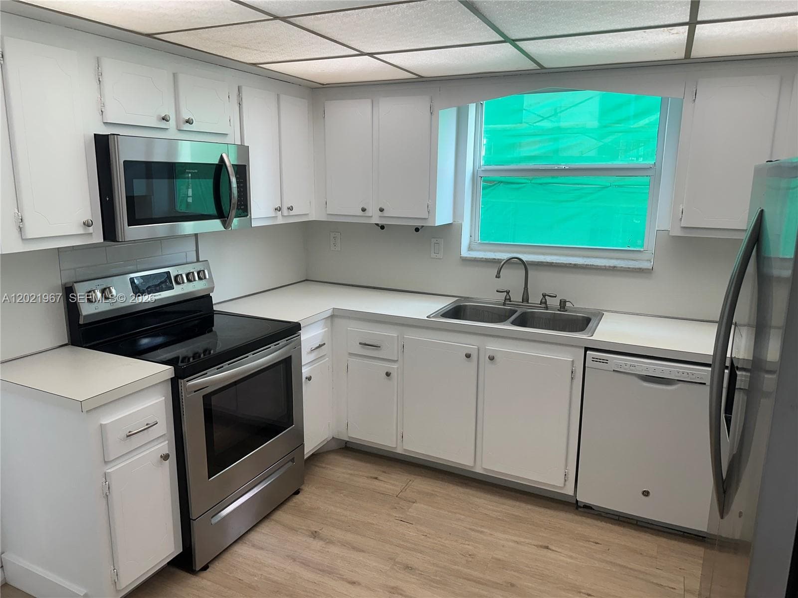 9501 E Bay Harbor Dr 5B photo 11
