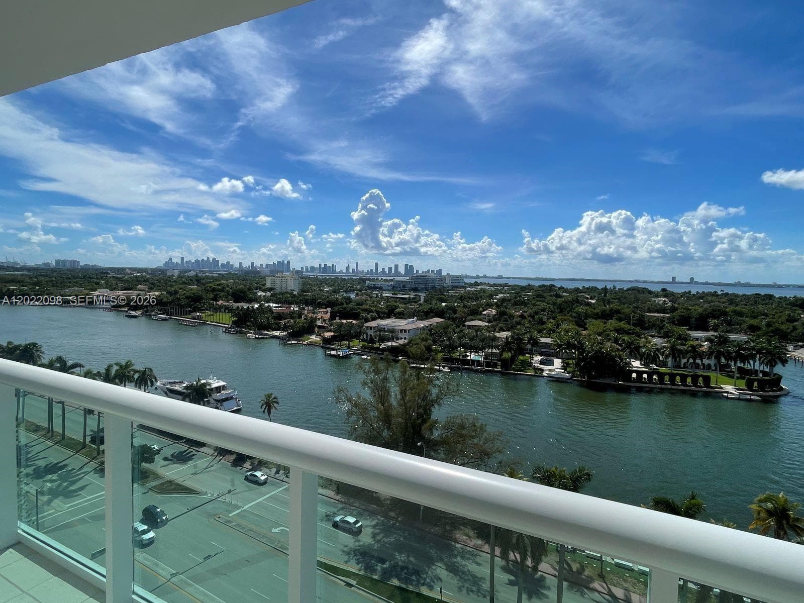 5313 Collins Ave 1004 photo 21