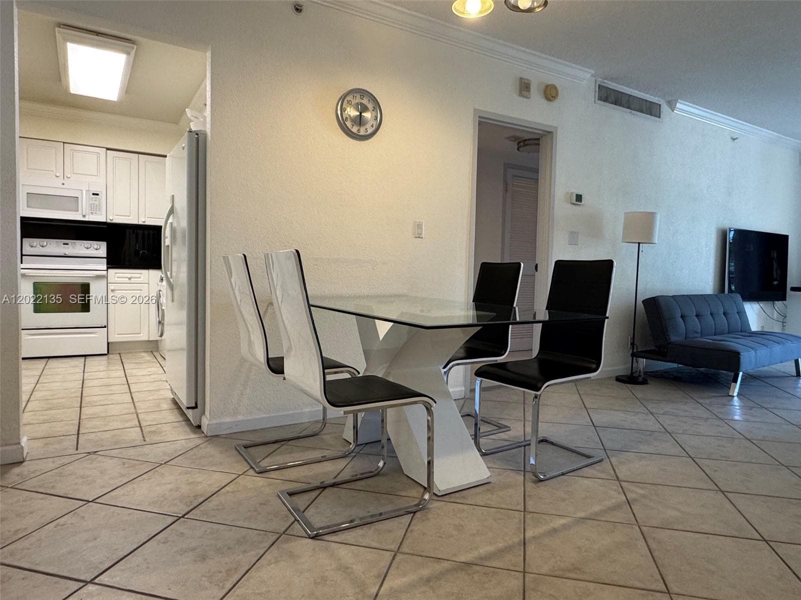 2501 S Ocean Dr 328 photo 4