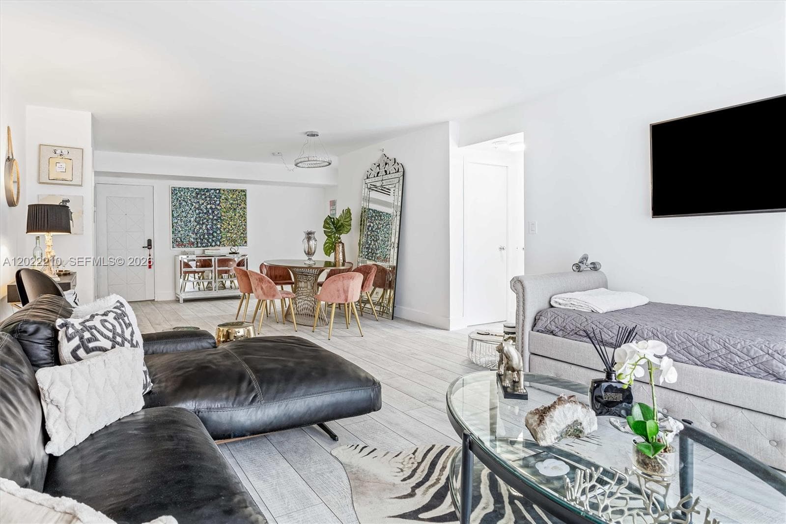 9195 NE Collins Ave 1104 photo 7