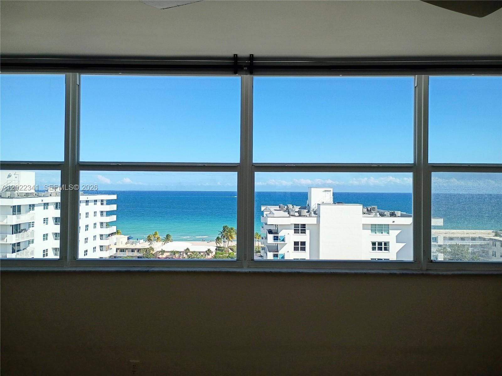 1410 S Ocean Dr 1208 photo 7