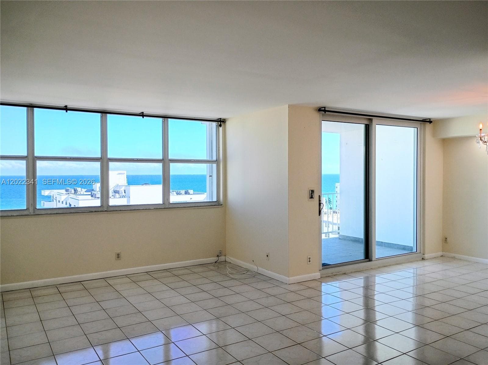 1410 S Ocean Dr 1208 photo 5