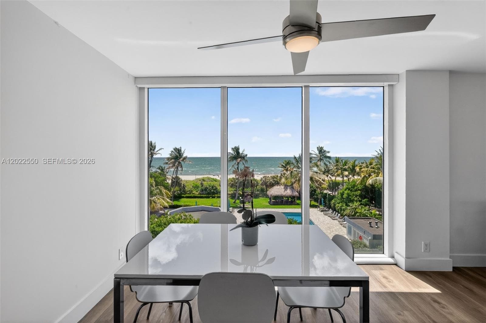 2401 Collins Ave 602 photo 4