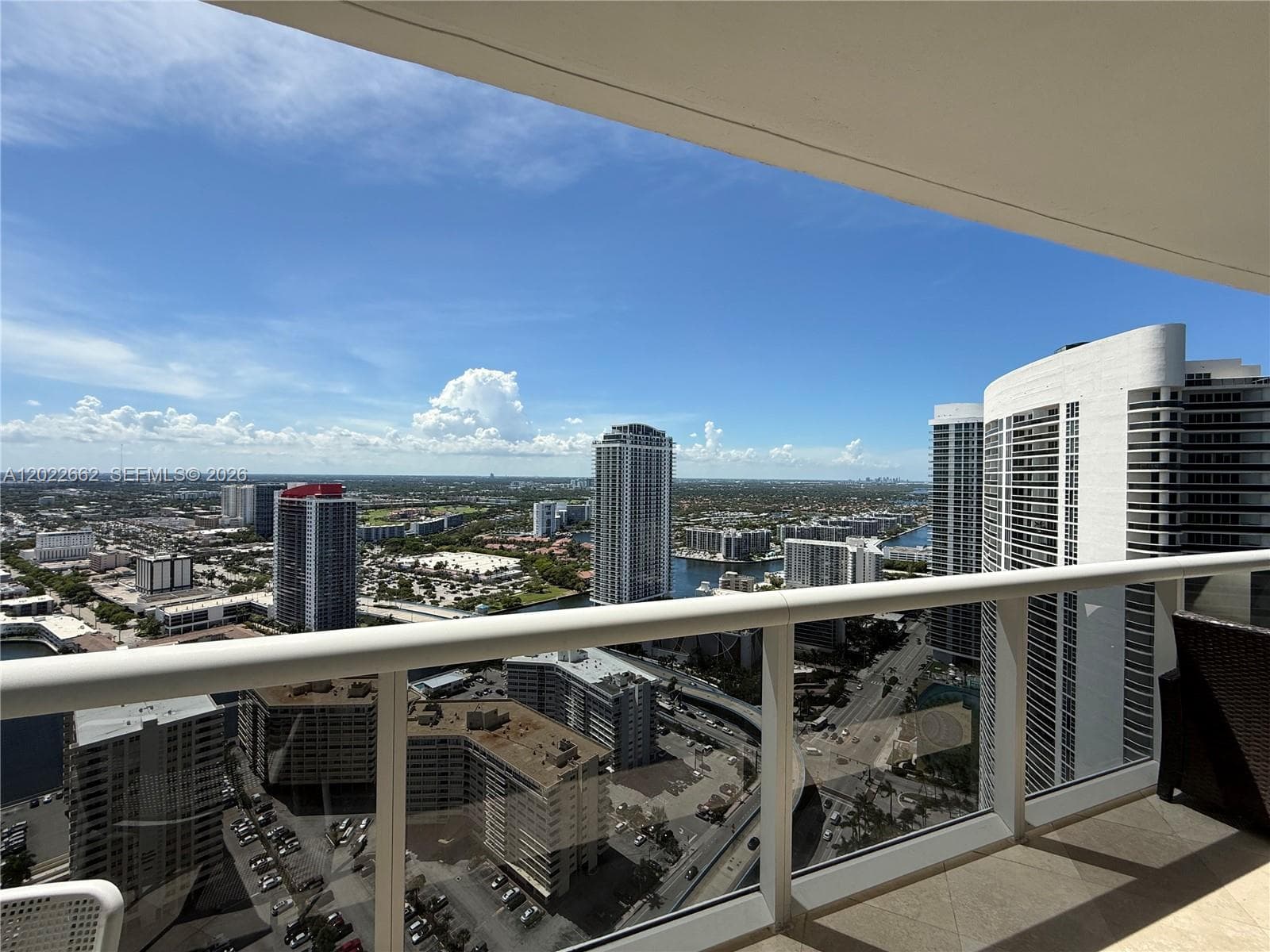 1850 S OCEAN DR 4009 photo 1