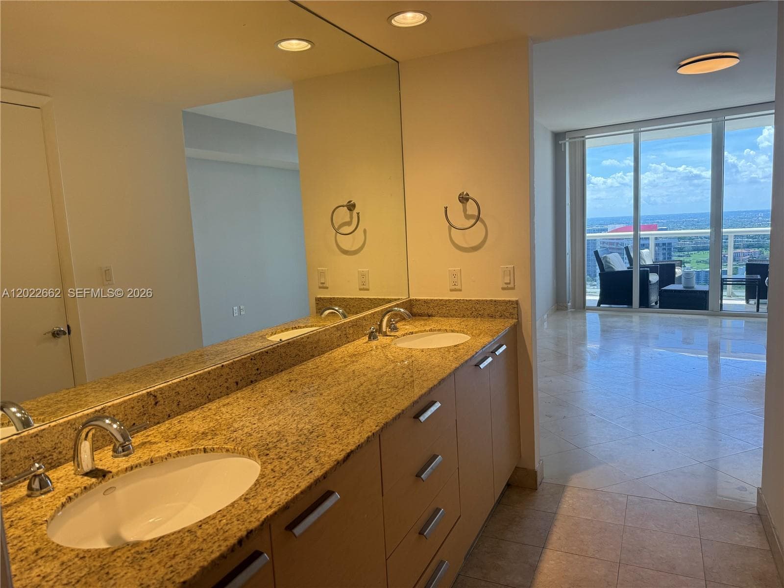 1850 S OCEAN DR 4009 photo 10