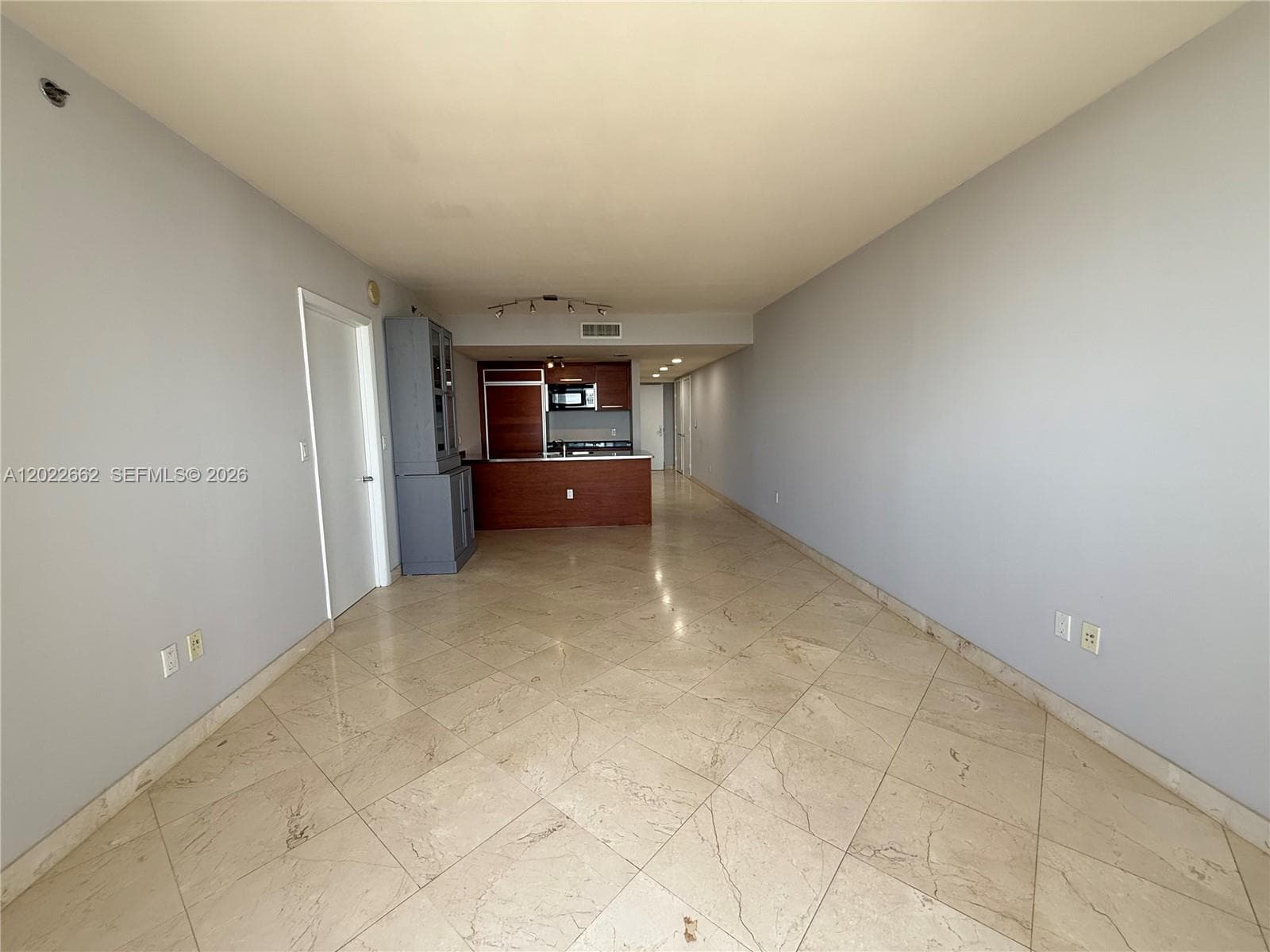 1850 S OCEAN DR 4009 photo 4