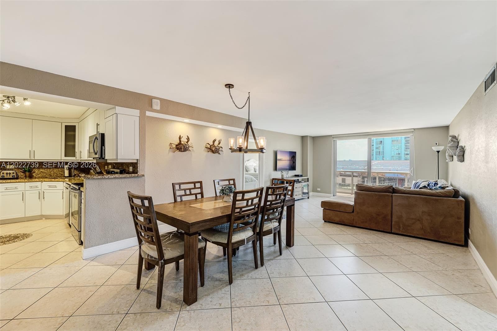 6039 Collins Ave 936 photo 7