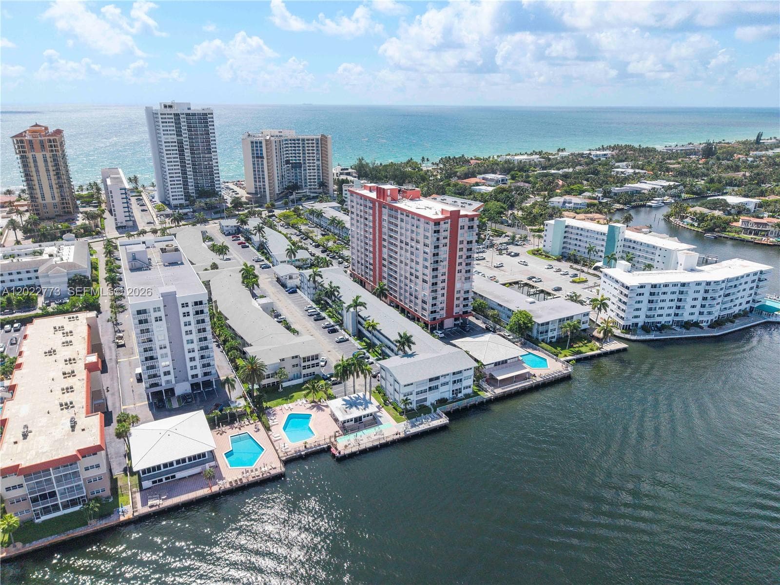 3133 S Ocean Dr 318 photo 22