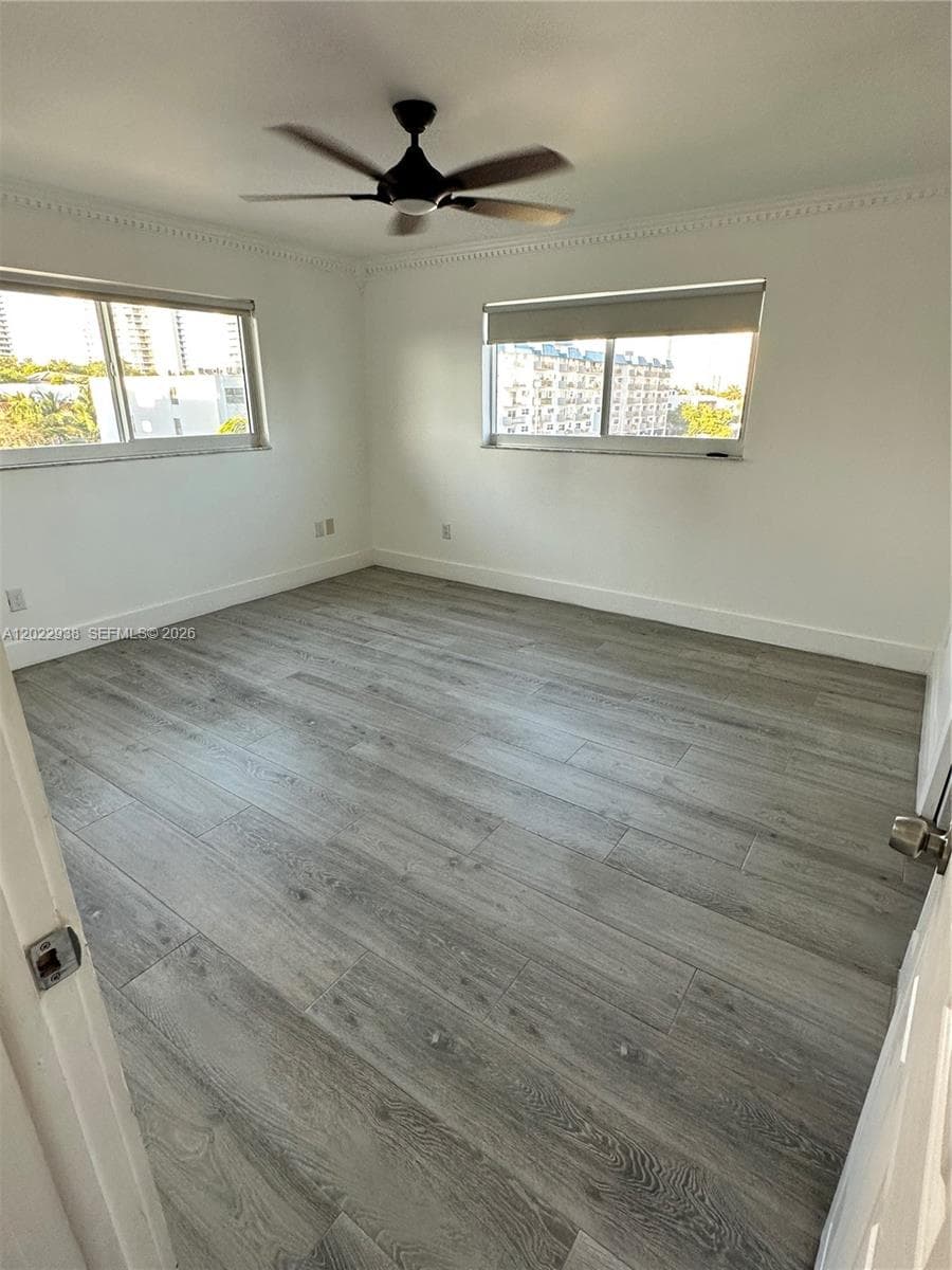3601 NE 170th St 409 photo 16