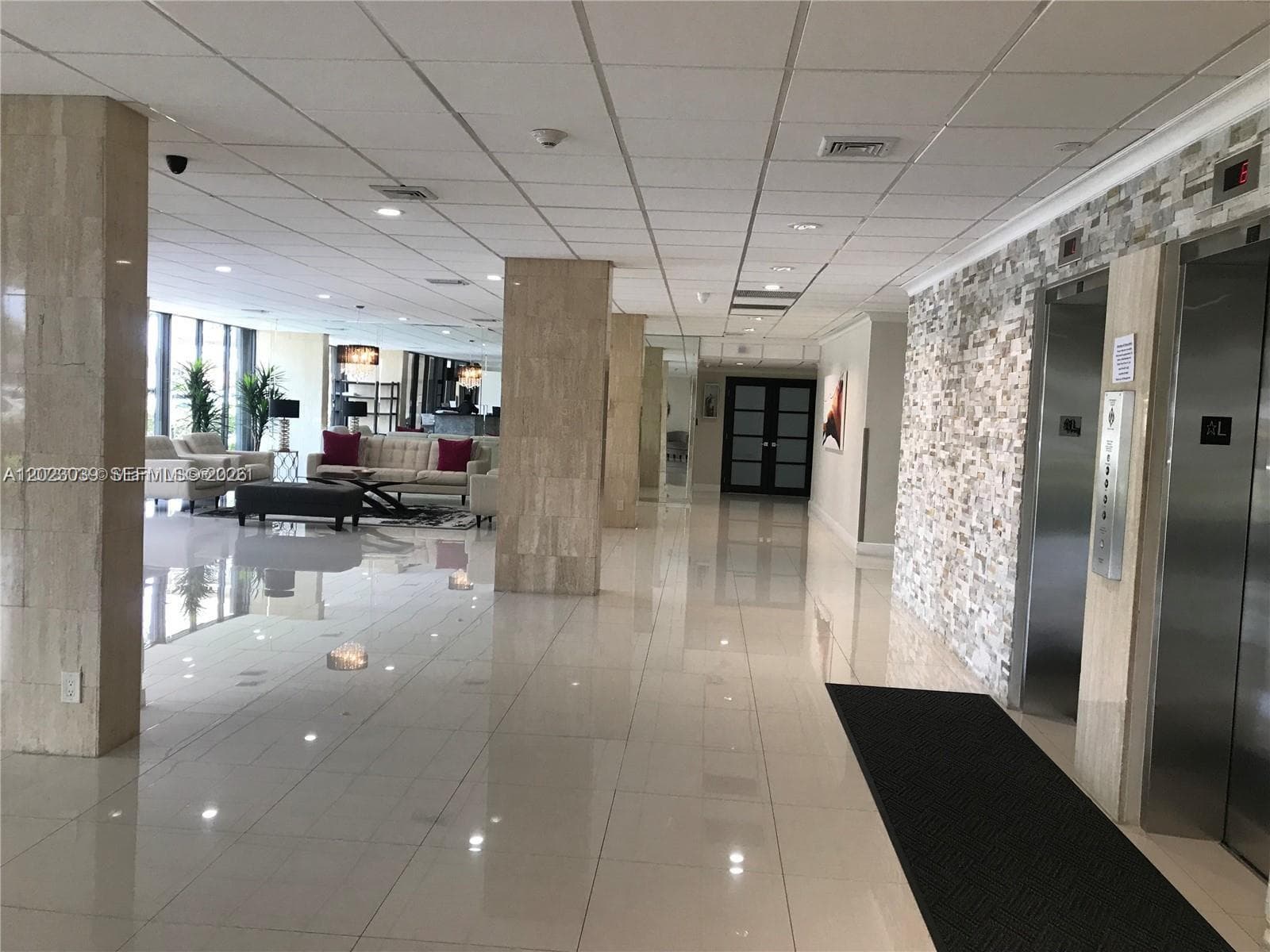 2017 S Ocean Dr 1107 photo 23
