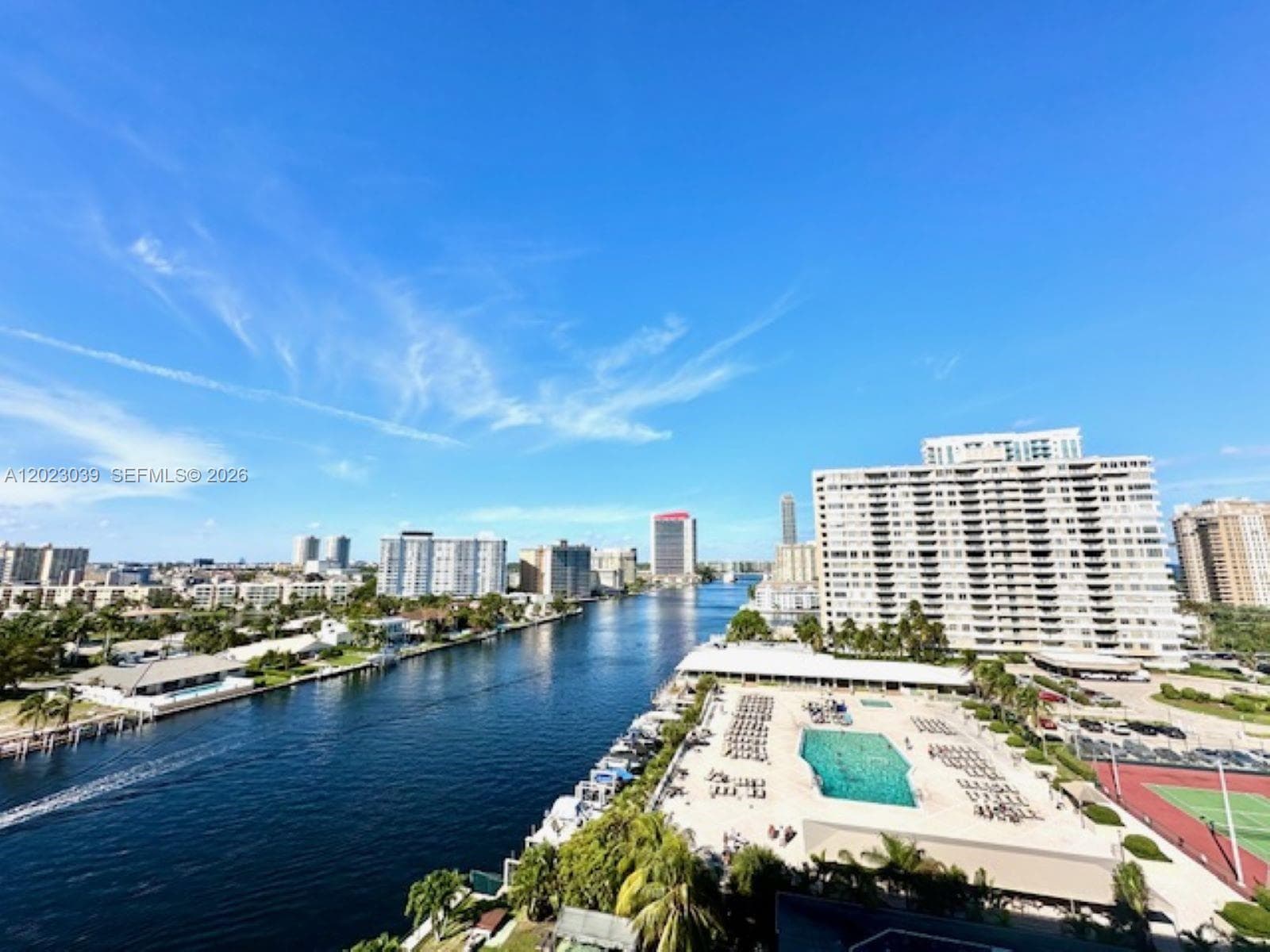 2017 S Ocean Dr 1107 photo 1