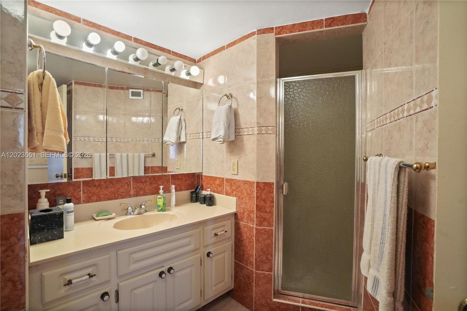 1351 NE Miami Gardens Dr 1006E photo 14