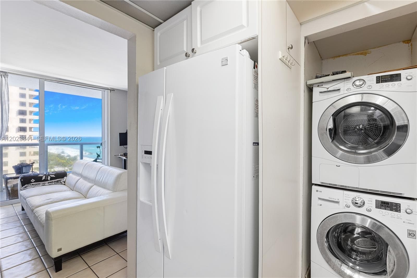 2457 Collins Ave 1602 photo 12