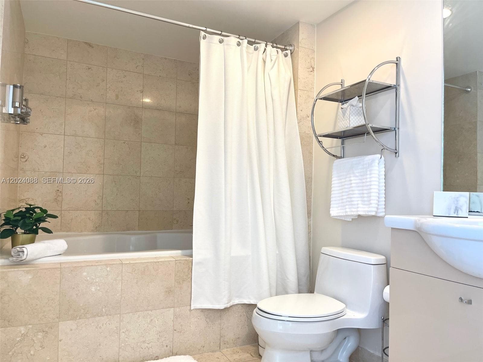 1830 S Ocean Dr 3407 photo 13