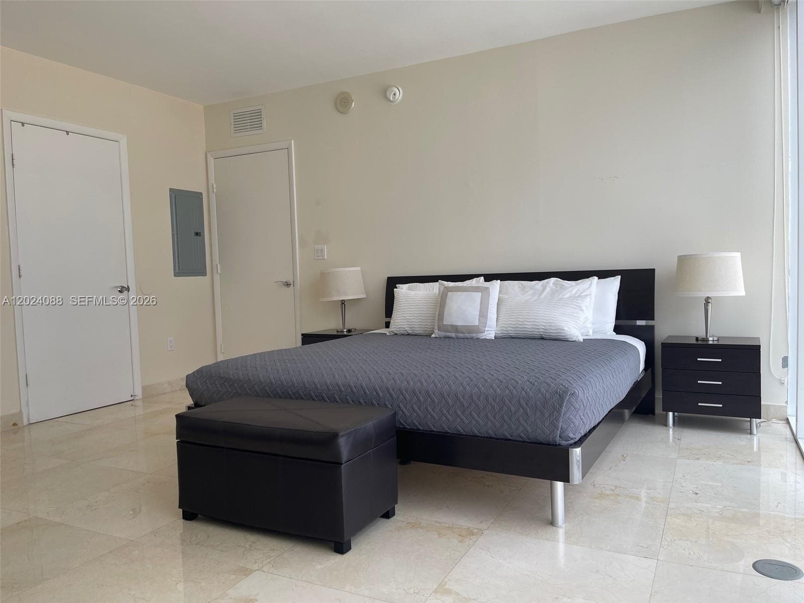 1830 S Ocean Dr 3407 photo 18