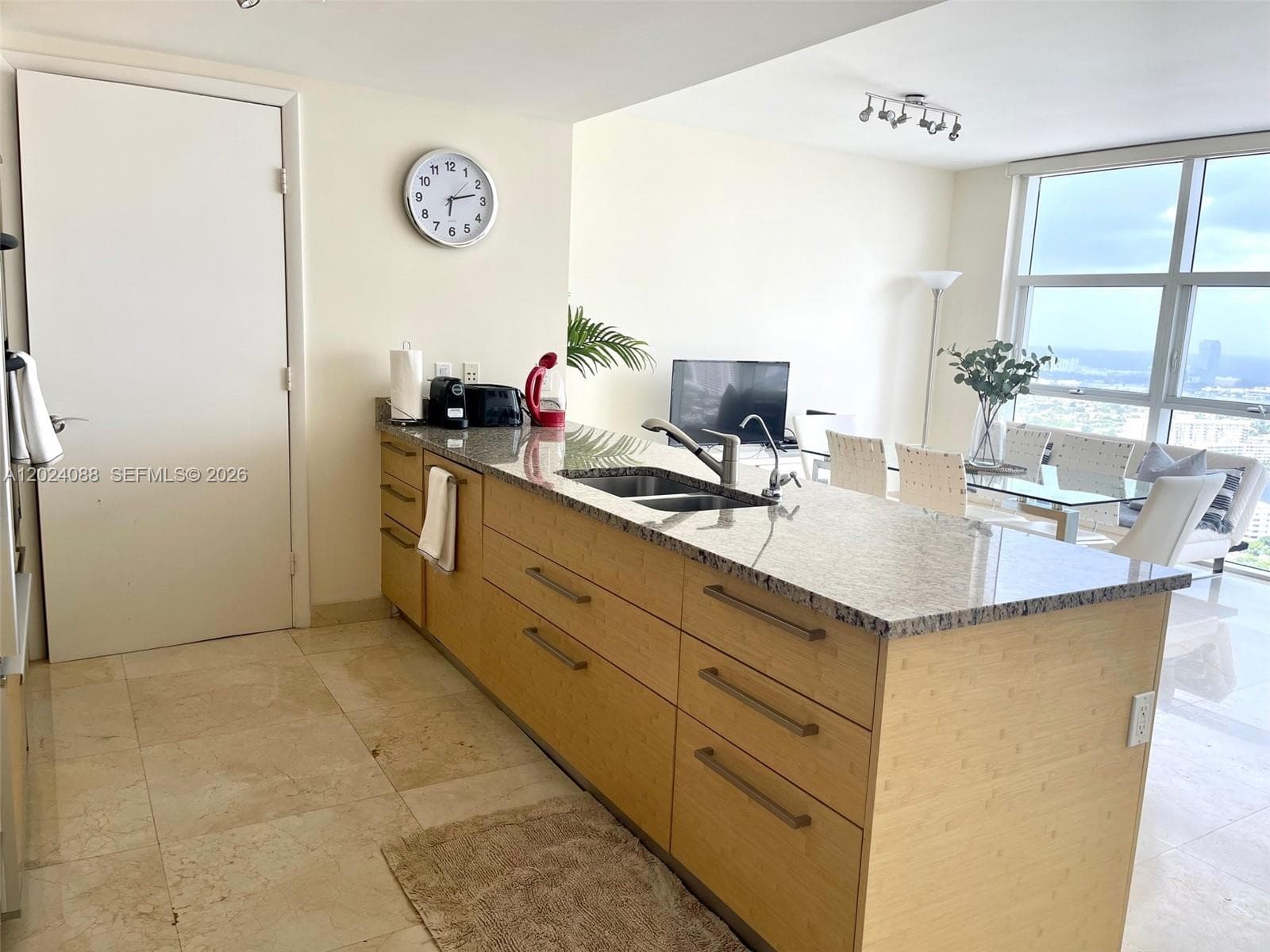 1830 S Ocean Dr 3407 photo 11