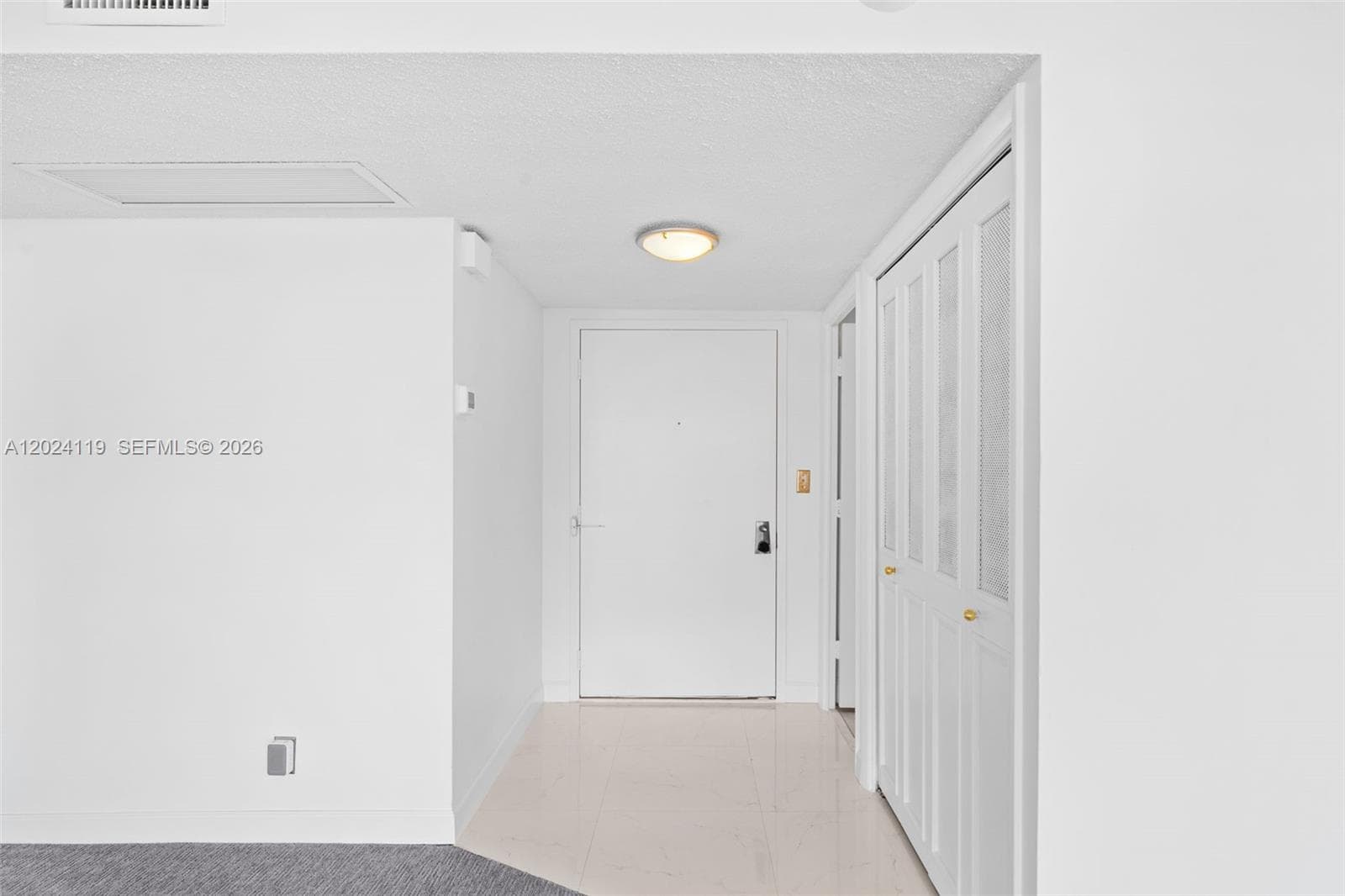 2100 S Ocean Ln 701 photo 13