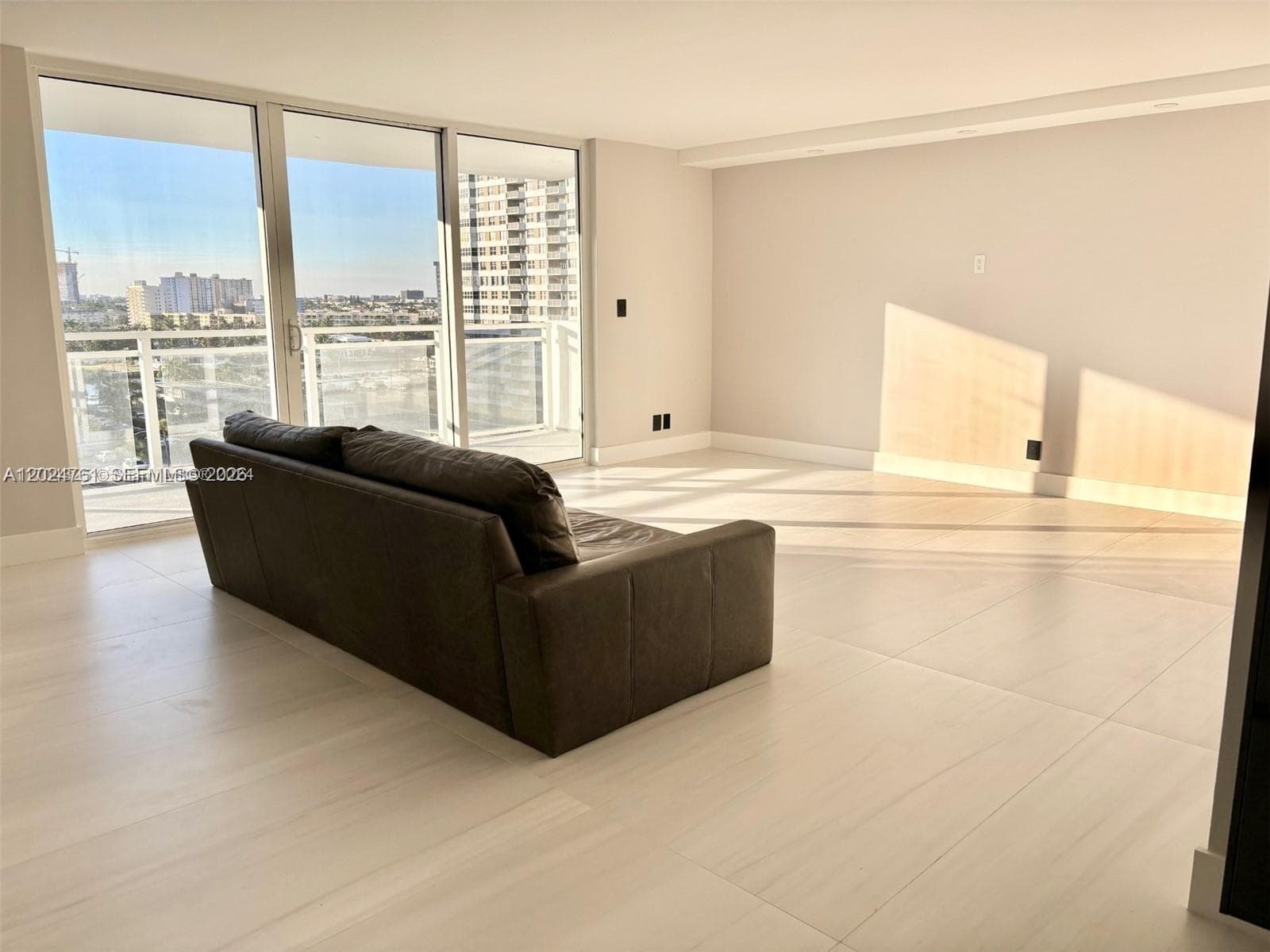 2030 S Ocean Dr 806 photo 13
