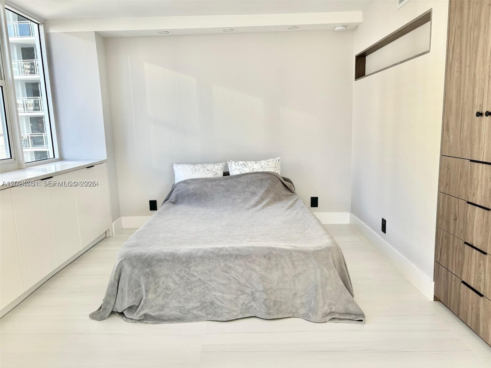 2030 S Ocean Dr 806 photo 16