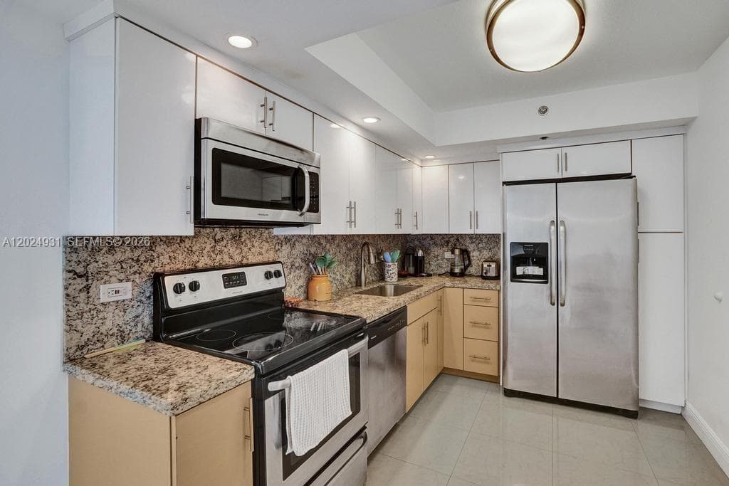 20515 E Country Club Dr 1641 photo 12