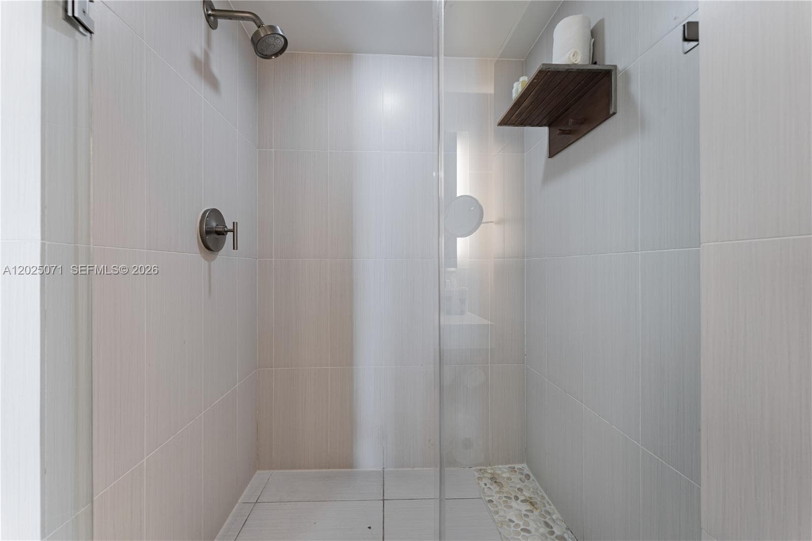 3101 Bayshore Dr 1402 photo 24