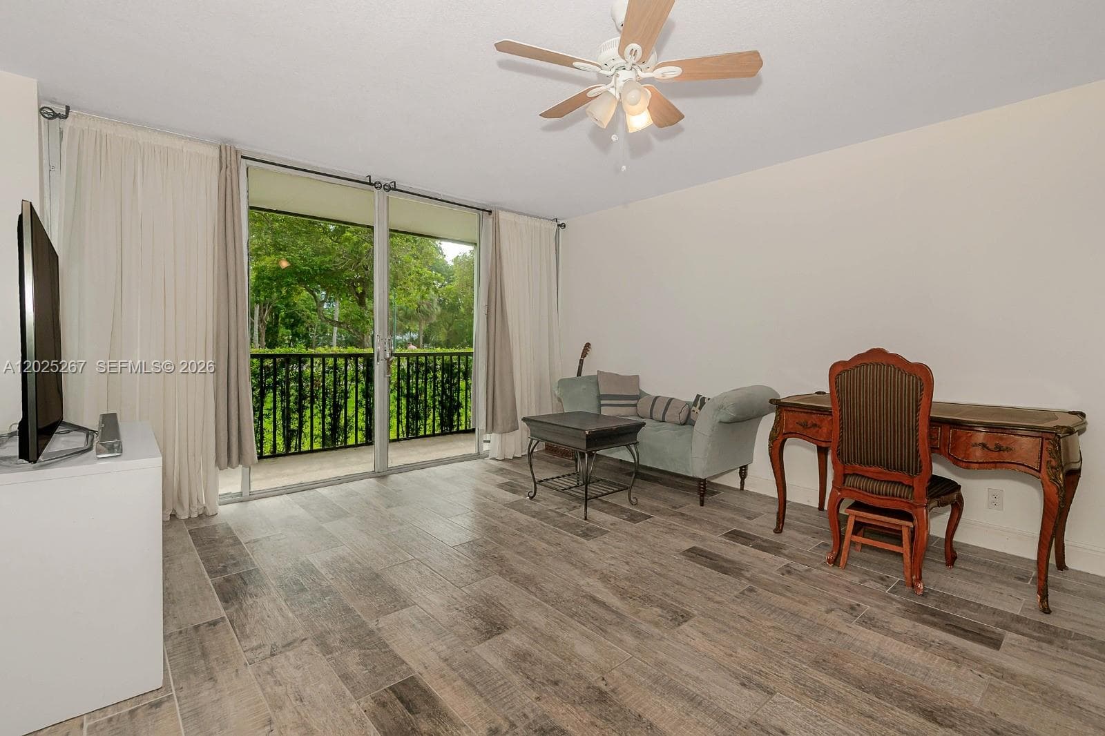3401 N Country Club Dr 117 photo 1