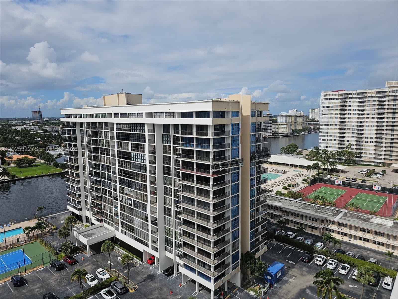 2017 S Ocean Dr 408 photo 1