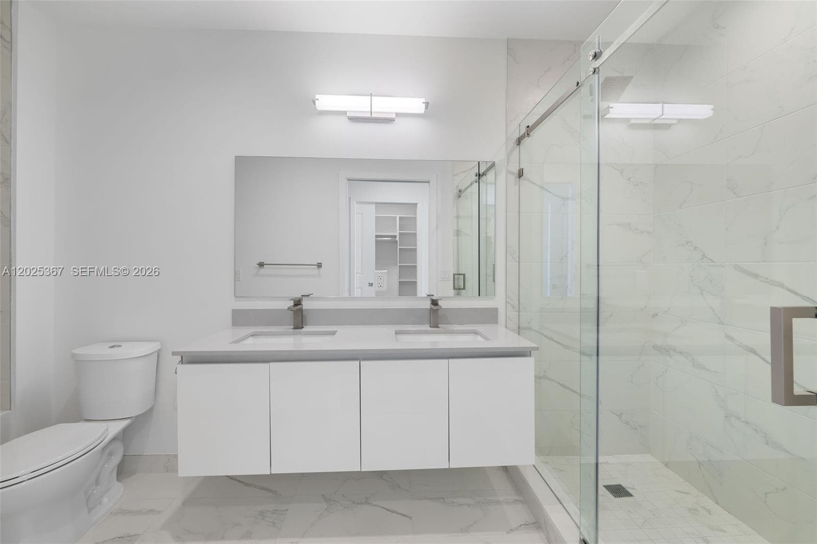 101 Diplomat Pkwy 2102 photo 22
